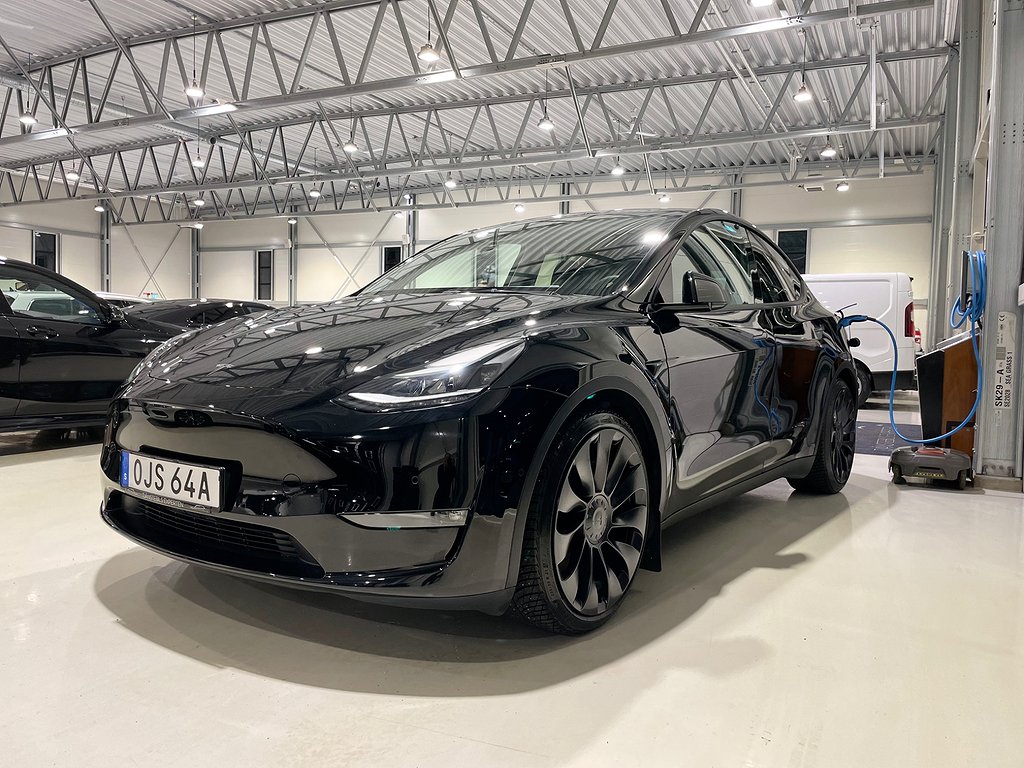 Tesla Model Y Performance AWD 534hk