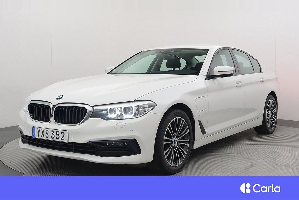 BMW 530e Sedan SportLine Navi Pro 360 P-Assist V-hjul 6,99%