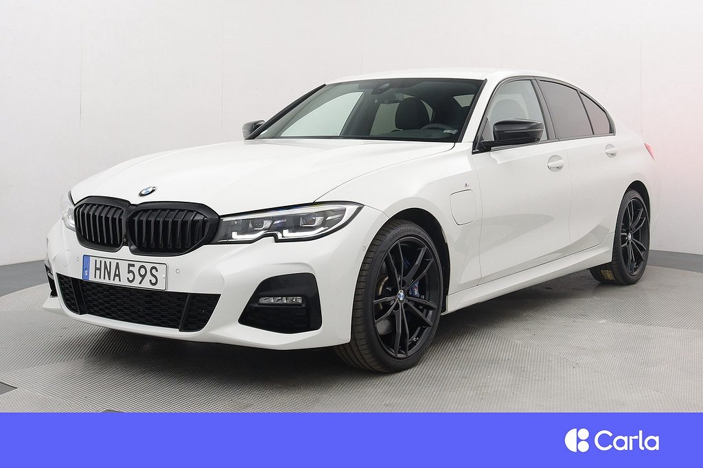 BMW 330e Sedan M-sport Navi 360 19″ Elstol V-Hjul