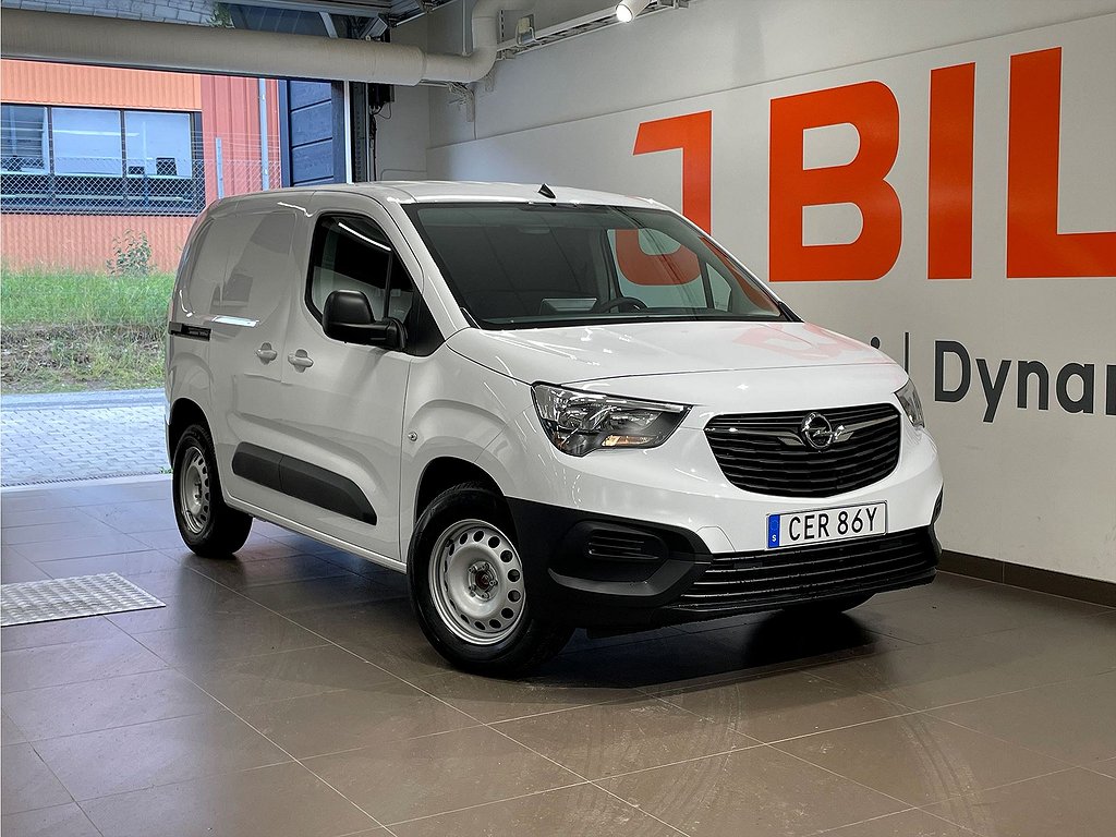 Opel COMBO-E Premium 136hk Aut L1 – OMGÅENDE LEVERANS!