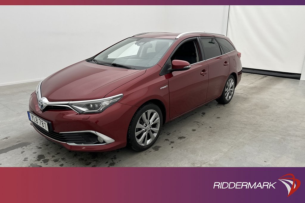 Toyota Auris Touring Hybrid 136hk Executive Kamera Navi Drag