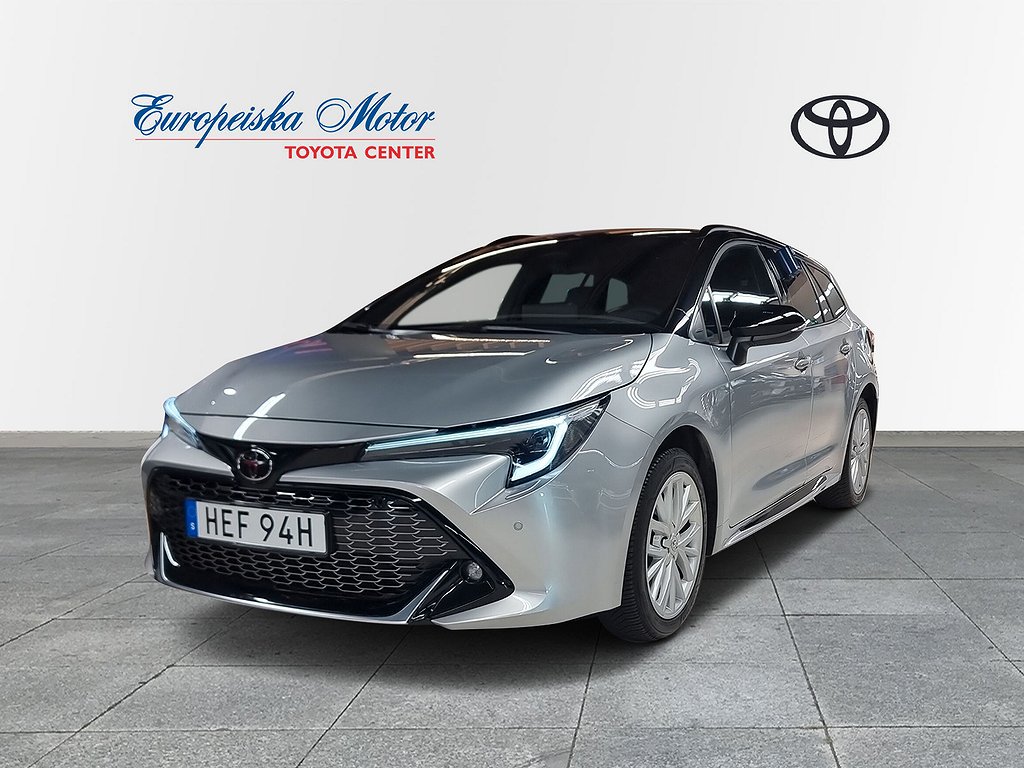 Toyota Corolla 2.0 HSD TS GR Sport/V-Hjul *HELGKLIPP”