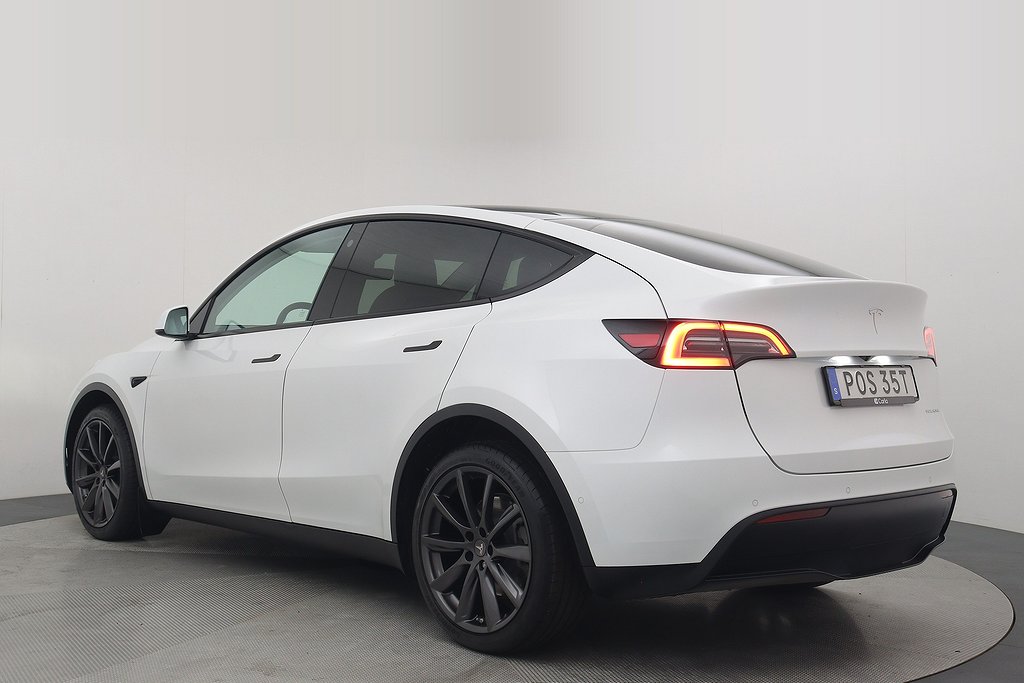 Tesla Model Y Long Range AWD Autopilot Pano V-Hjul