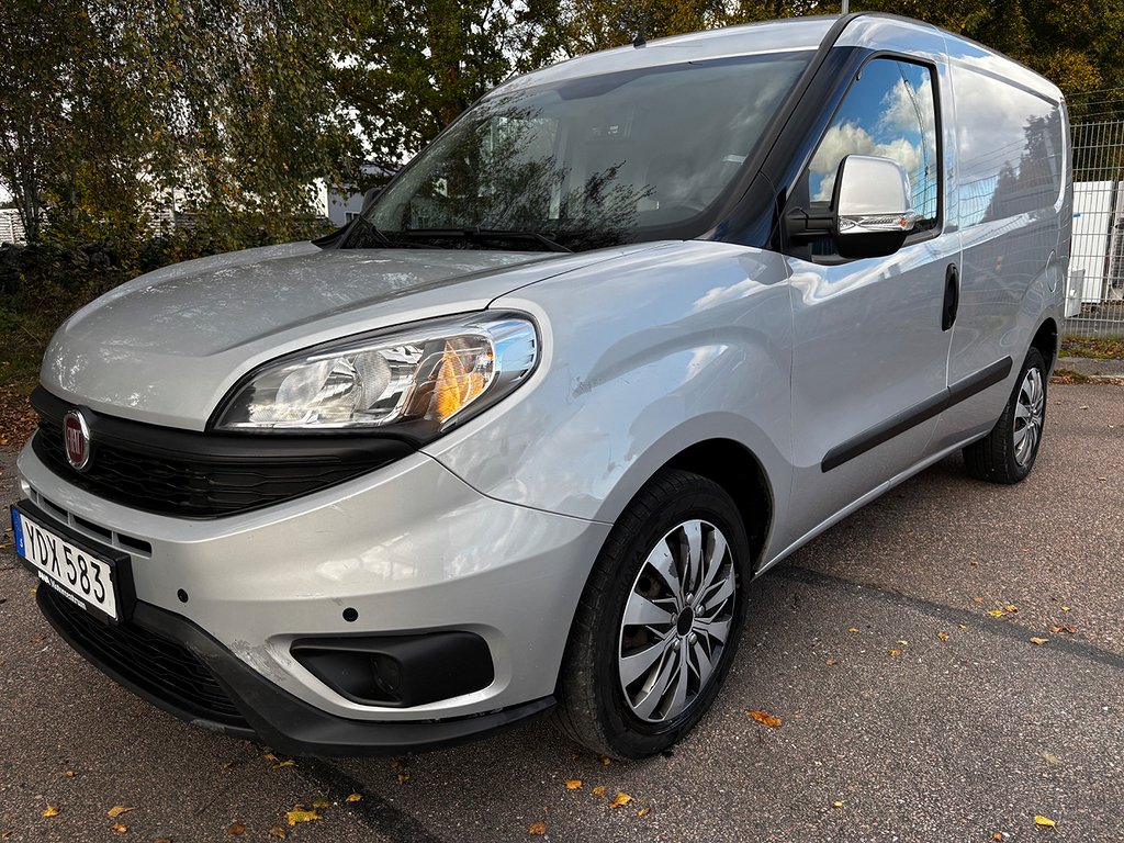 Fiat Doblò Van 1.4 120Hk Sov-Hjul 1Ägare Moms/Vat Euro6