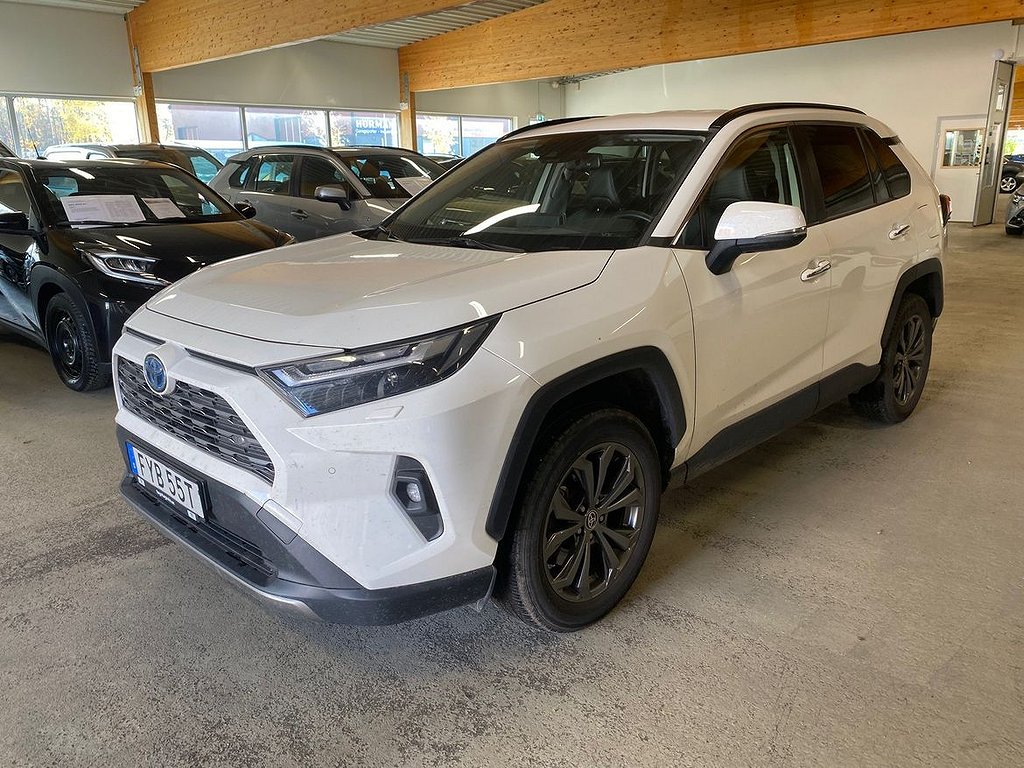 Toyota RAV4 Hybrid AWD-i 2,5 HSD Executive | Vinterhjul | Webasto