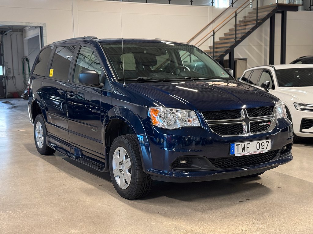 Dodge Grand Caravan 3.6 V6 HANDIKAPPANPASSAD  SE UTRUSTNING