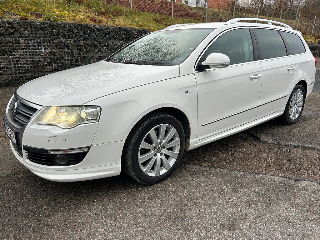 Volkswagen Passat R 1.4TGi EcoFuel Sportline Auto Lågmilare