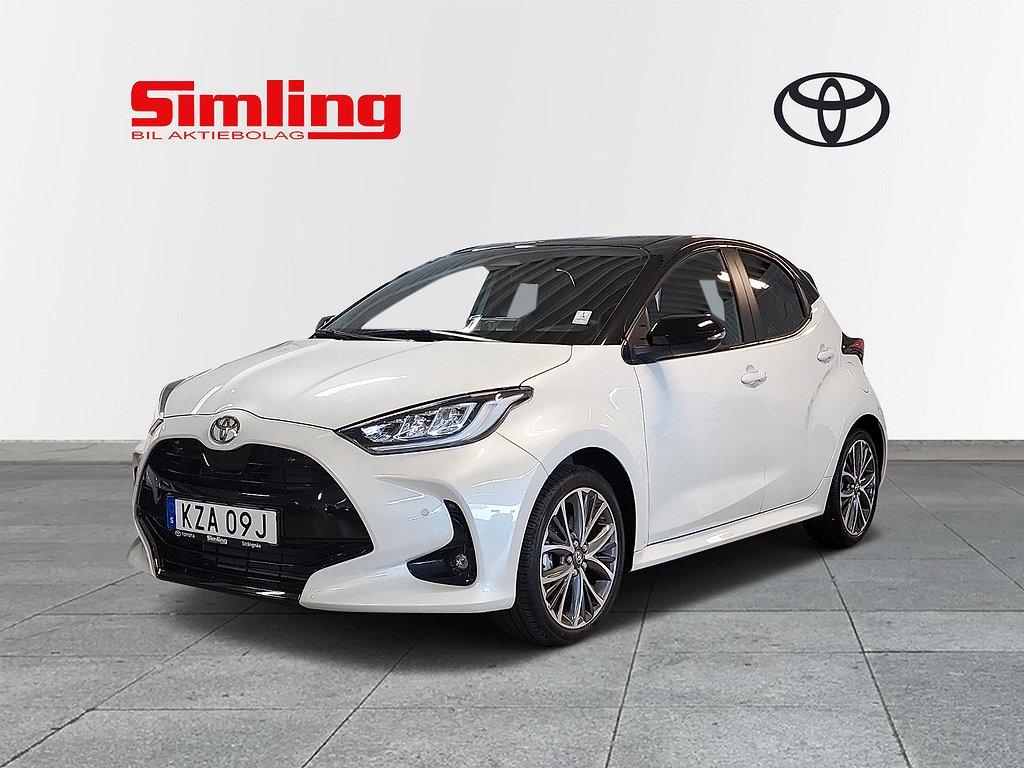 Toyota Yaris 1,5 Hybrid 130 Style Bi-Tone / Navi / Vinterhjul