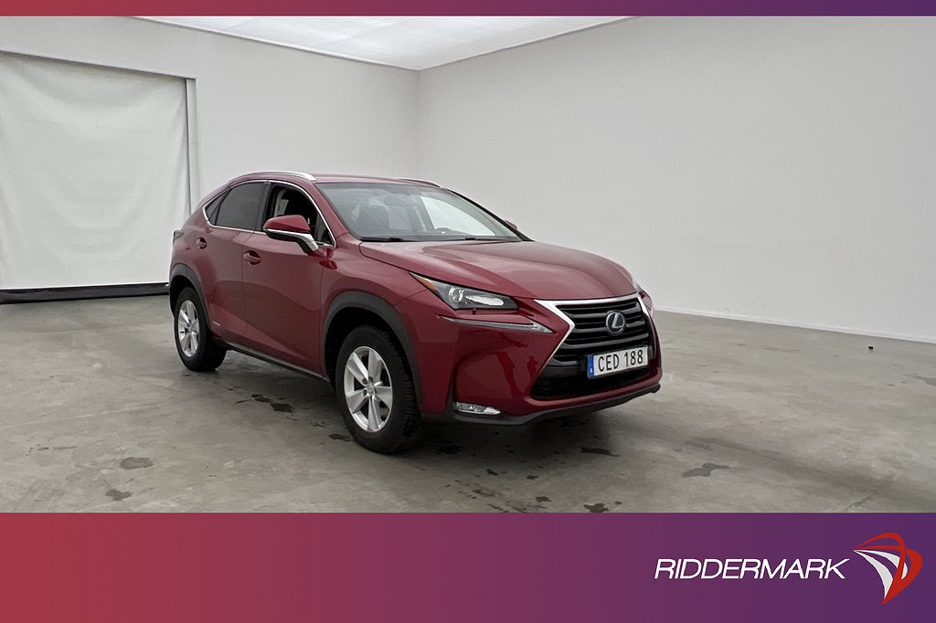 Lexus NX 300h AWD 197hk Executive Kamera Skinn Navi Drag