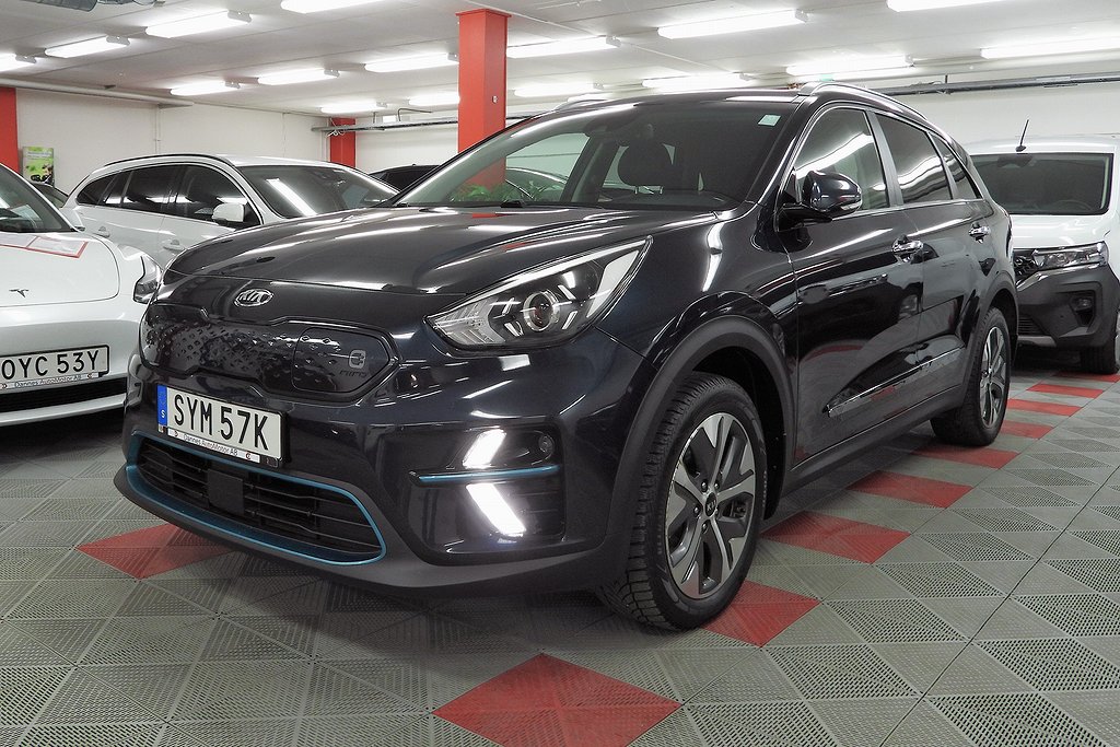 Kia Niro e- 64 kWh Advance Kamera Adaptive farthållare M&S däck