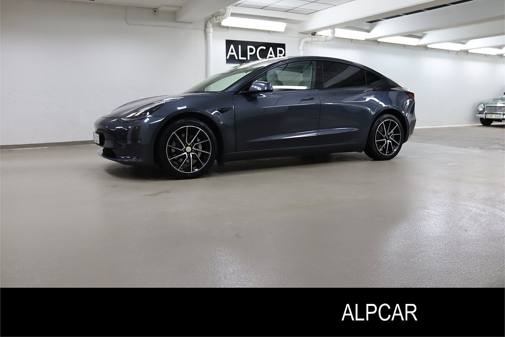 Tesla Model 3 LONG RANGE AWD 440HK PANORAMA AUTOPILOT MOMS