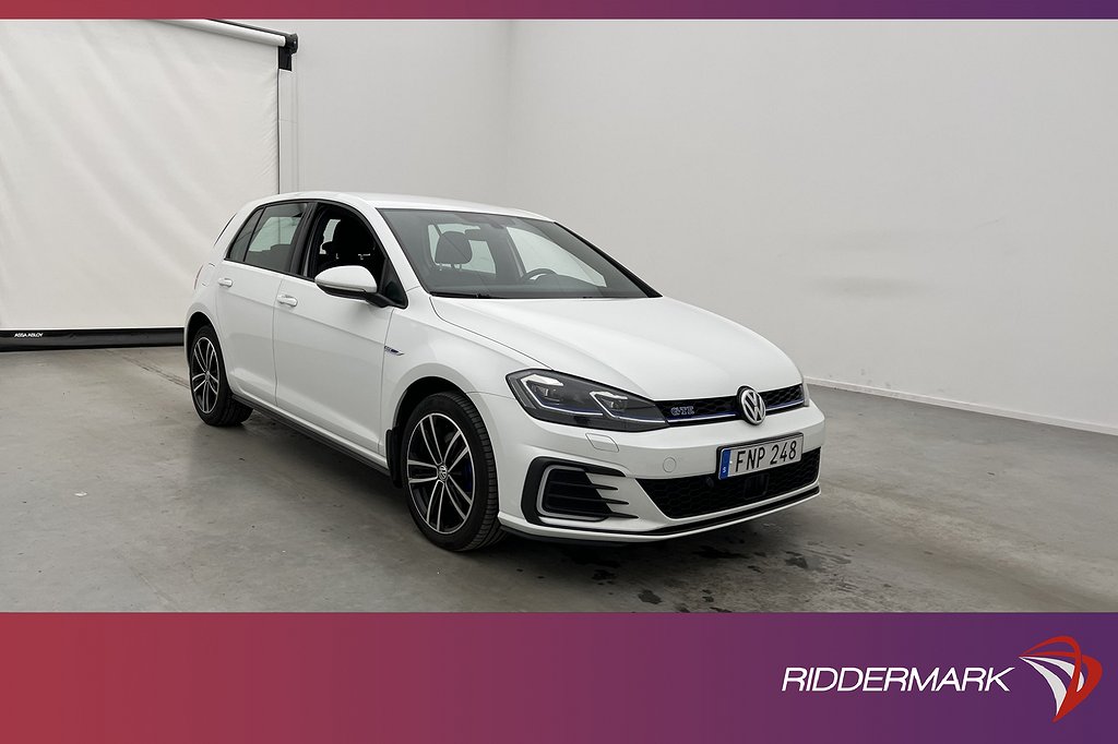 Volkswagen Golf GTE 204hk CarPlay Adaptiv Farthållare