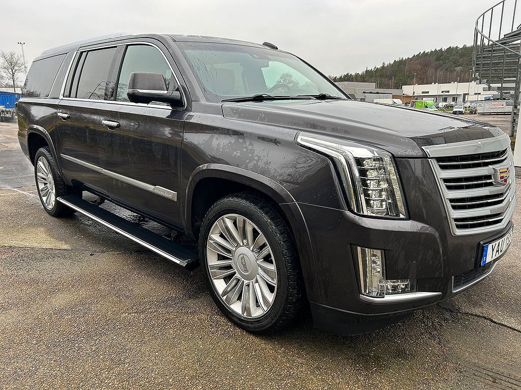 Cadillac Escalade ESV 6.2 V8 4WD Euro6 7-Sits Drag 399.000:-Netto