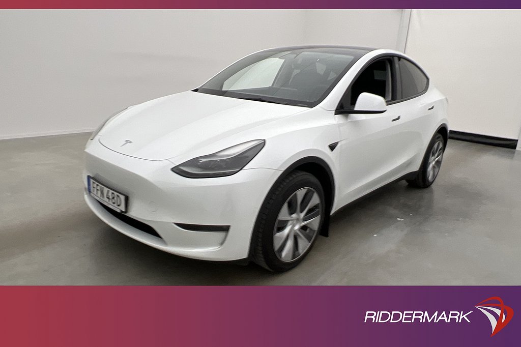 Tesla Model Y Long Range AWD Autopilot Svensksåld