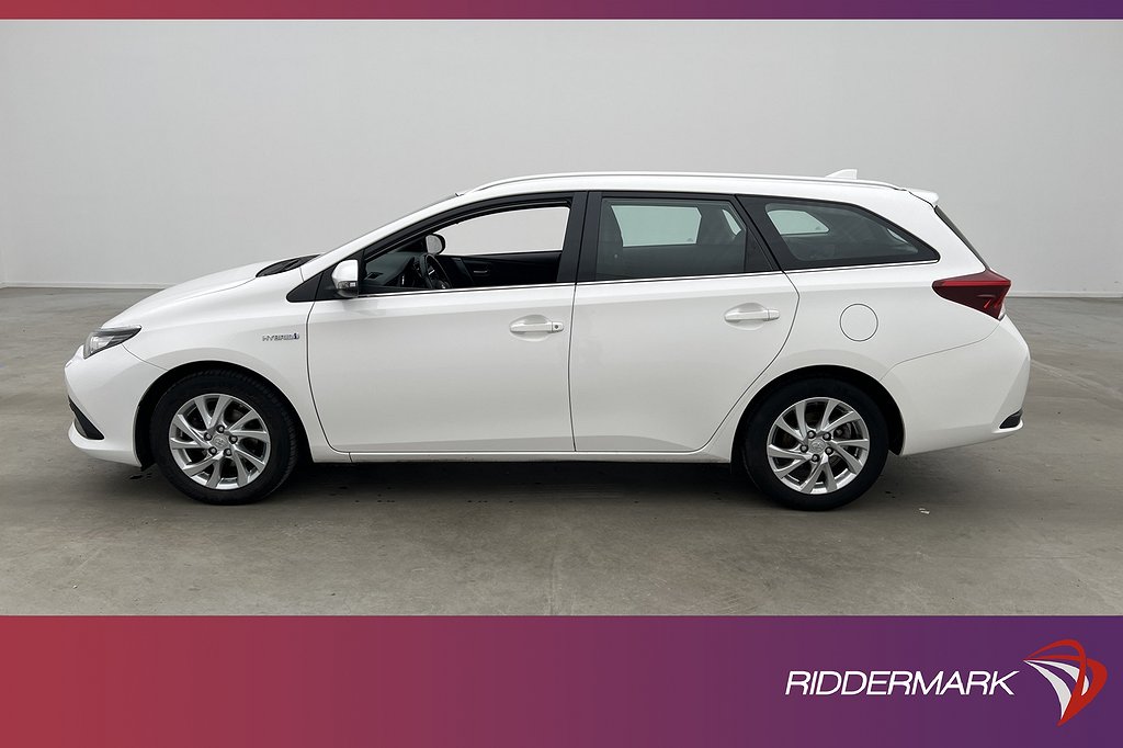 Toyota Auris Touring Sports Hybrid 136bhk Active B-Kamera