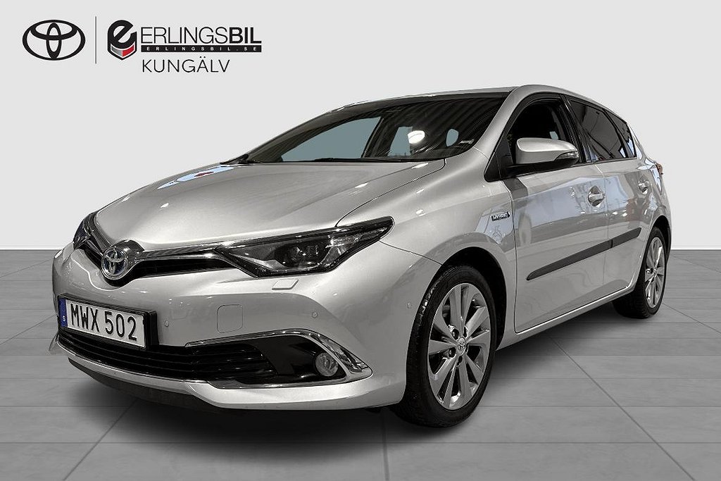 Toyota Auris Hybrid 1.8 5D Executive