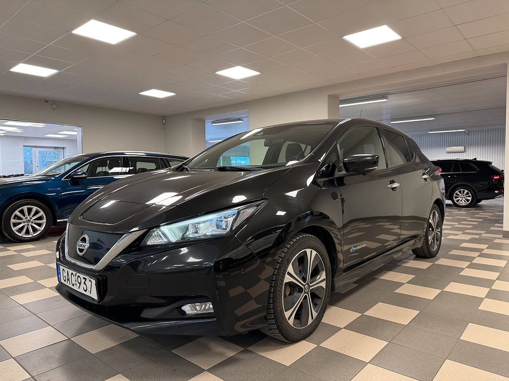 Nissan Leaf 40KW Tekna Läder Bose 360° kam Parkassist Navi