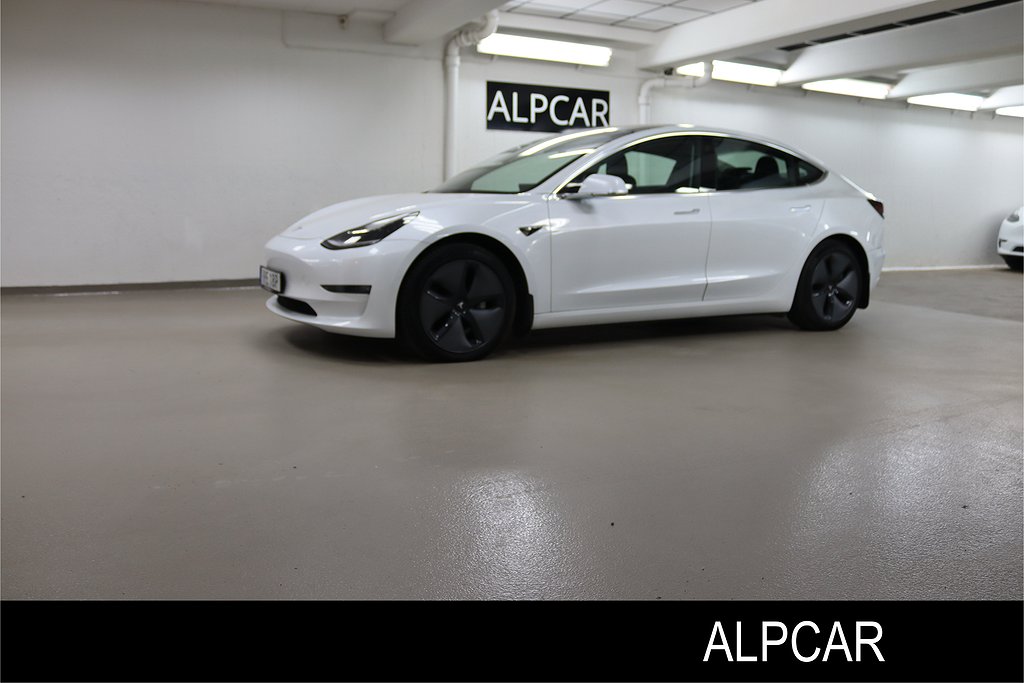 Tesla Model 3 LONG RANGE AWD 440HK PANORAMA  MOMS