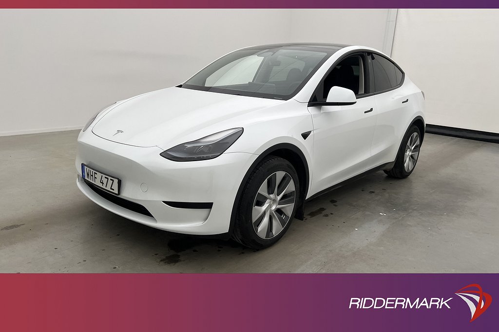 Tesla Model Y Standard Range Dragkrok Autopilot Svensksåld